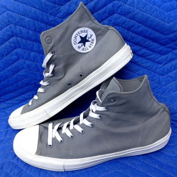 chuck taylor ii gray